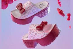 ¡No lo puedo creer! Los Crocs de Hello Kitty a 2 mil pesos Foto: Especial